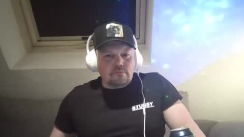 mars0481 online show from March 31, 12:56 am