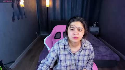 Trisha online show from June 24, 1:15 am