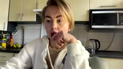 Marta online show from April 7, 9:32 am