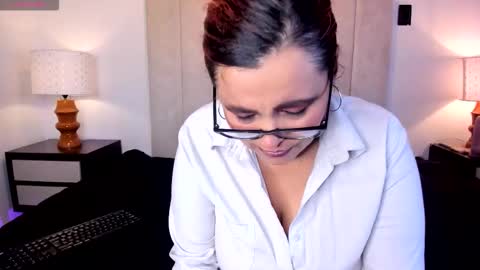 Marthina  online show from March 20, 12:21 pm