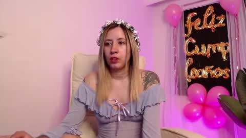 Snapshot of marthina_thompson chatting on July 14, 12:11 pm marthina thompson online show from July 14, 12:11 pm