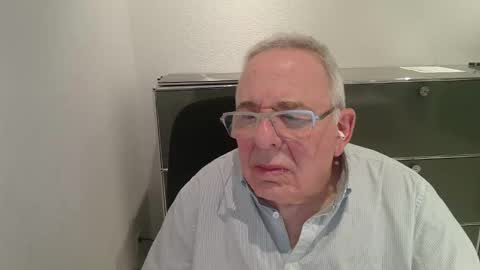 martin_1947 online show from March 11, 5:52 pm