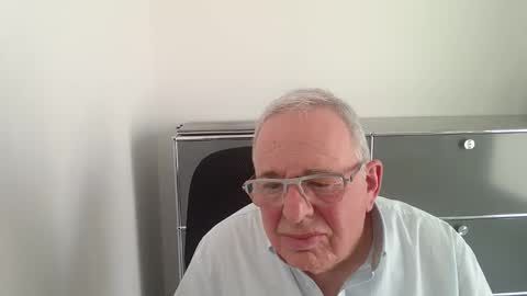 martin_1947 online show from May 25, 1:50 pm