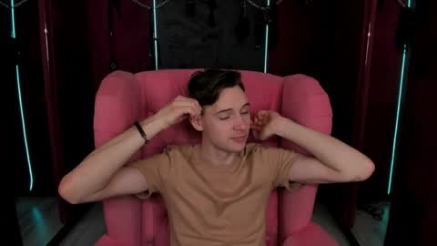 Martin online show from April 7, 12:16 pm