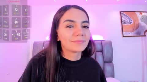 Martina online show from December 5, 2:25 pm