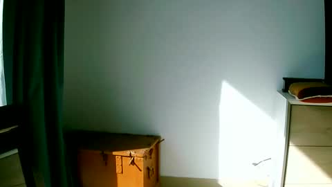 Snapshot of martinas_fantasies chatting on February 8, 1:25 pm Play with me I obey I promise online show from February 8, 1:25 pm