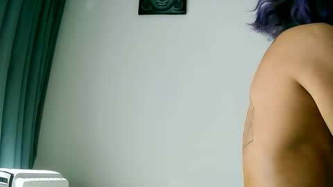 Snapshot of martinas_fantasies chatting on February 22, 1:09 pm Play with me I obey I promise online show from February 22, 1:09 pm