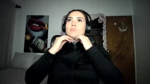 Snapshot of martiniella chatting on June 22, 4:09 am Antonella Martini online show from June 22, 4:09 am