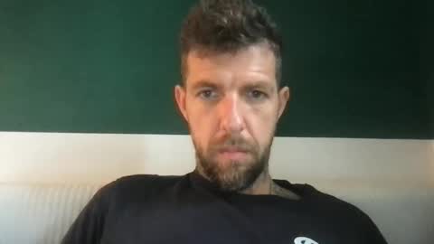 Snapshot of martinmagic467659 chatting on October 23, 9:30 am martinmagic467659 online show from October 23, 9:30 am