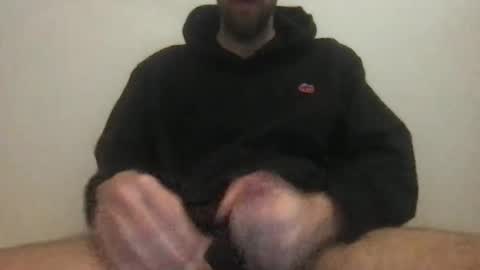 Snapshot of martinmagic467659 chatting on February 9, 9:02 am martinmagic467659 online show from February 9, 9:02 am