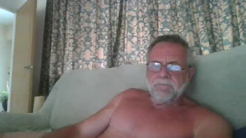 martinrgbxxxx online show from July 13, 7:55 am
