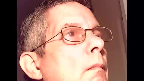 Snapshot of martylv702 chatting on March 4, 7:58 am marty online show from March 4, 7:58 am