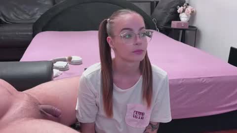 Snapshot of mary_bby chatting on July 14, 9:31 pm mary_bby online show from July 14, 9:31 pm