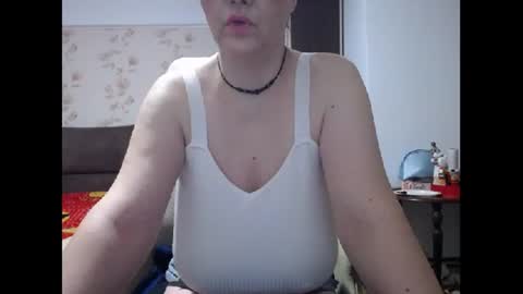 Mary online show from February 25, 3:52 am