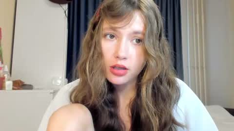 Maryann online show from July 19, 11:47 am