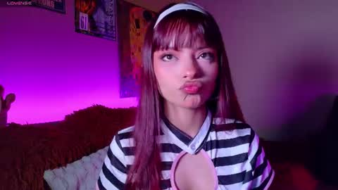 Snapshot of maryberry__ chatting on June 14, 2:24 am online show from June 14, 2:24 am