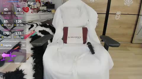 Maryelle online show from December 28, 12:47 am