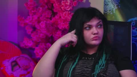 Mary online show from February 20, 11:32 am