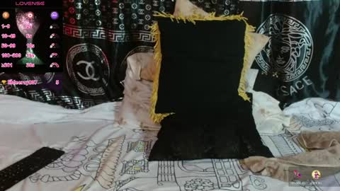 maryjane online show from April 24, 6:16 am