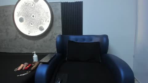 Snapshot of marymarr_23 chatting on May 16, 8:07 pm mary online show from May 16, 8:07 pm