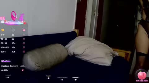 marynka21 online show from December 18, 2:45 pm