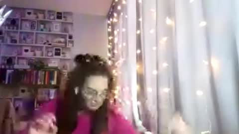 Snapshot of masakogowdy chatting on March 2, 7:15 am Kelly online show from March 2, 7:15 am