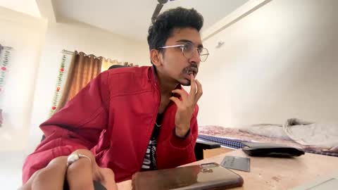 Mask Boy online show from December 24, 4:22 am