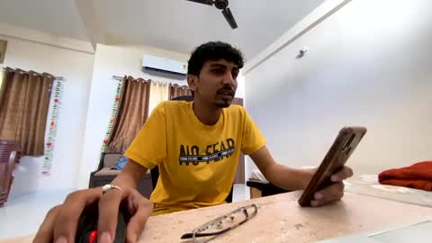 Mask Boy online show from March 5, 7:38 am