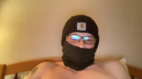 maskedupleo online show from September 20, 6:58 am