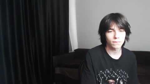 masonsilver_ online show from April 14, 8:20 am