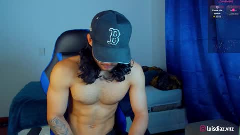 Snapshot of massatgeserotics chatting on February 12, 4:57 pm I Am Odin online show from February 12, 4:57 pm