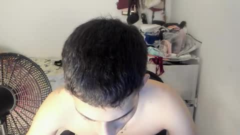 Snapshot of master_boy28 chatting on January 31, 7:23 pm master_boy28 online show from January 31, 7:23 pm