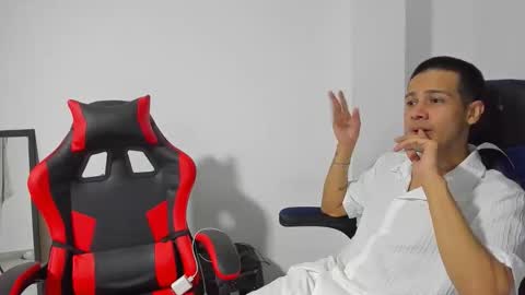 master_boy_1 online show from February 8, 7:56 am