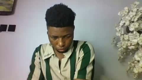 Master Kael online show from December 16, 10:37 pm