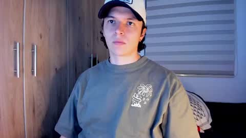 mastrangelo_x online show from July 31, 3:39 am