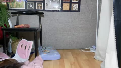 SuSu online show from March 25, 2:50 am