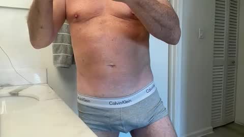 Snapshot of mat0891 chatting on March 16, 4:55 pm mat0891 online show from March 16, 4:55 pm