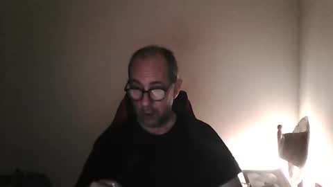 mat11efou online show from May 5, 7:33 pm