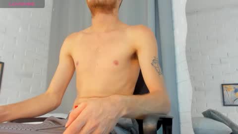 MATEO HUNTER online show from February 8, 5:49 pm