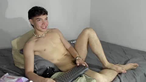 Mateo Santiago online show from December 17, 8:12 am