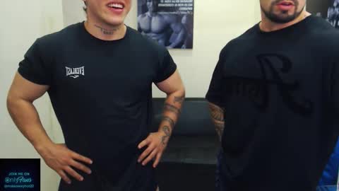 Mateo online show from November 13, 8:52 pm