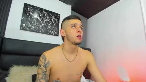 mathewboy2 online show from February 24, 11:41 am