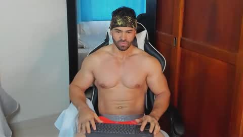 mathews_smith online show from September 29, 11:59 am