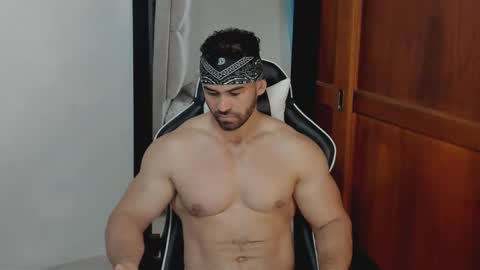 mathews_smith online show from April 19, 11:53 am