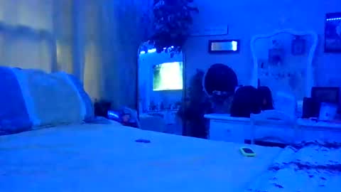 Snapshot of mathislauraashley2023 chatting on June 24, 11:59 pm mathislauraashley2023 online show from June 24, 11:59 pm