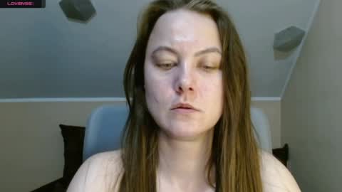 Matild online show from April 15, 7:58 pm