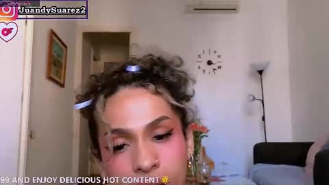Snapshot of matiu_stonne chatting on May 24, 9:36 am Abby Bella online show from May 24, 9:36 am