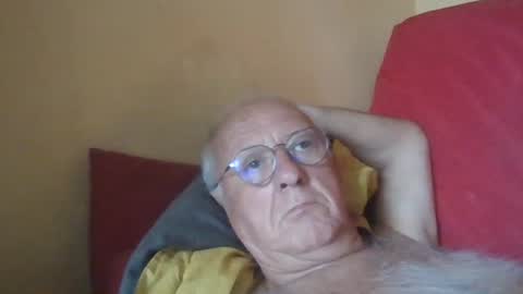 Snapshot of matricule4246 chatting on July 18, 7:06 pm joyaam79 online show from July 18, 7:06 pm