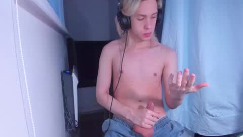 Matt online show from February 26, 2:15 am