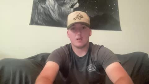 Snapshot of mattdawg13 chatting on September 29, 4:17 am MattDawg13 online show from September 29, 4:17 am